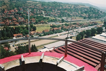 tigar guma, pirot